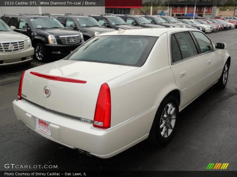 White Diamond Tri-coat / Ebony 2010 Cadillac DTS
