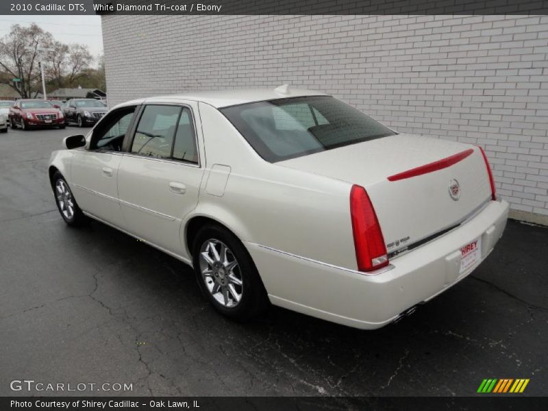 White Diamond Tri-coat / Ebony 2010 Cadillac DTS