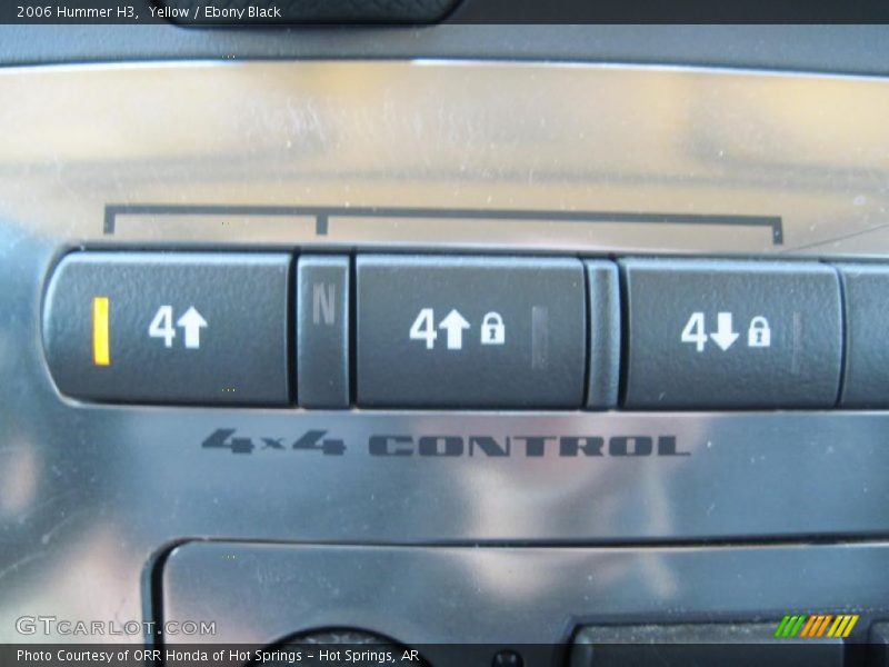 Yellow / Ebony Black 2006 Hummer H3