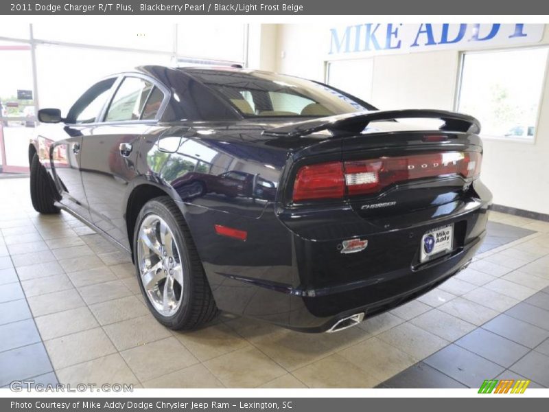 Blackberry Pearl / Black/Light Frost Beige 2011 Dodge Charger R/T Plus