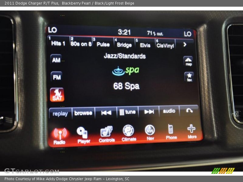 Blackberry Pearl / Black/Light Frost Beige 2011 Dodge Charger R/T Plus