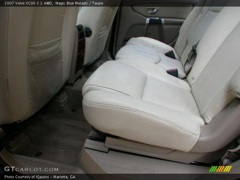  2007 XC90 3.2 AWD Taupe Interior