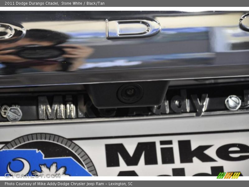 Stone White / Black/Tan 2011 Dodge Durango Citadel