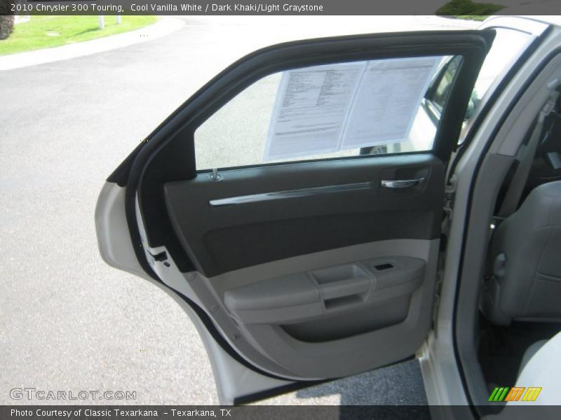 Cool Vanilla White / Dark Khaki/Light Graystone 2010 Chrysler 300 Touring