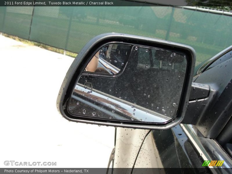 Tuxedo Black Metallic / Charcoal Black 2011 Ford Edge Limited
