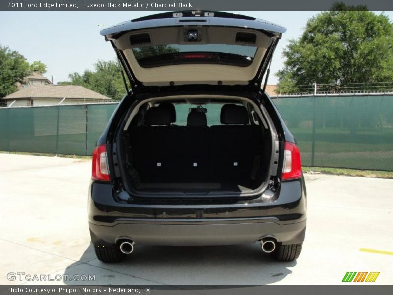 Tuxedo Black Metallic / Charcoal Black 2011 Ford Edge Limited