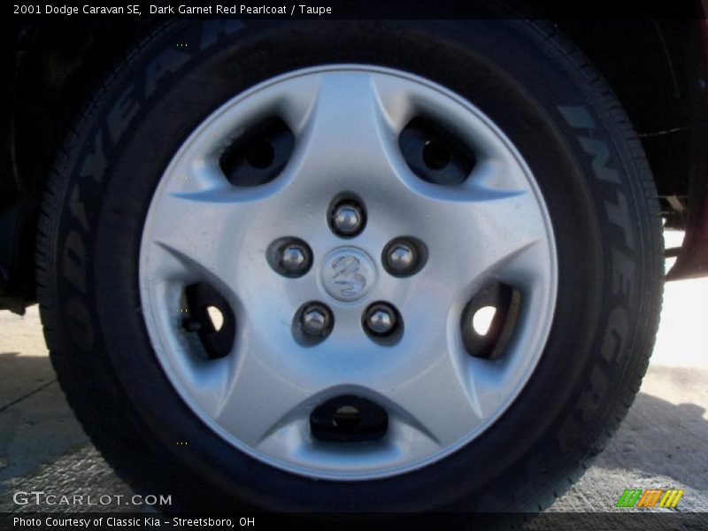 Dark Garnet Red Pearlcoat / Taupe 2001 Dodge Caravan SE
