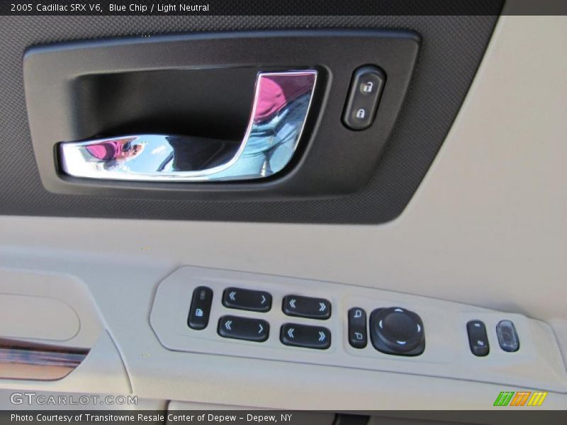 Blue Chip / Light Neutral 2005 Cadillac SRX V6