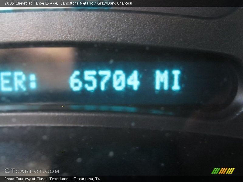 Sandstone Metallic / Gray/Dark Charcoal 2005 Chevrolet Tahoe LS 4x4