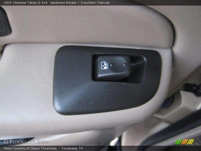 Sandstone Metallic / Gray/Dark Charcoal 2005 Chevrolet Tahoe LS 4x4