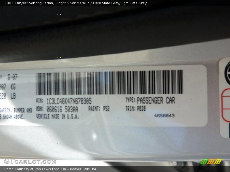 Bright Silver Metallic / Dark Slate Gray/Light Slate Gray 2007 Chrysler Sebring Sedan