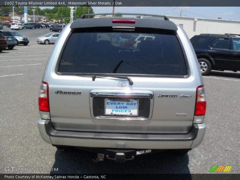 Millennium Silver Metallic / Oak 2002 Toyota 4Runner Limited 4x4