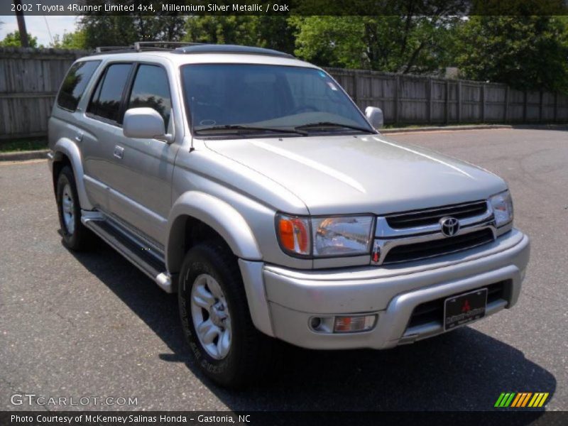 Millennium Silver Metallic / Oak 2002 Toyota 4Runner Limited 4x4