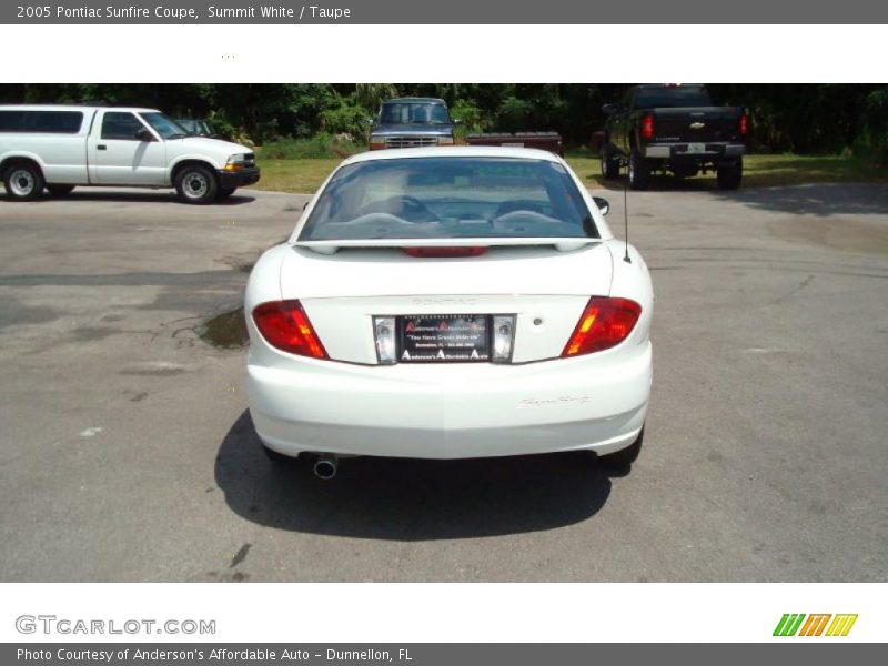Summit White / Taupe 2005 Pontiac Sunfire Coupe