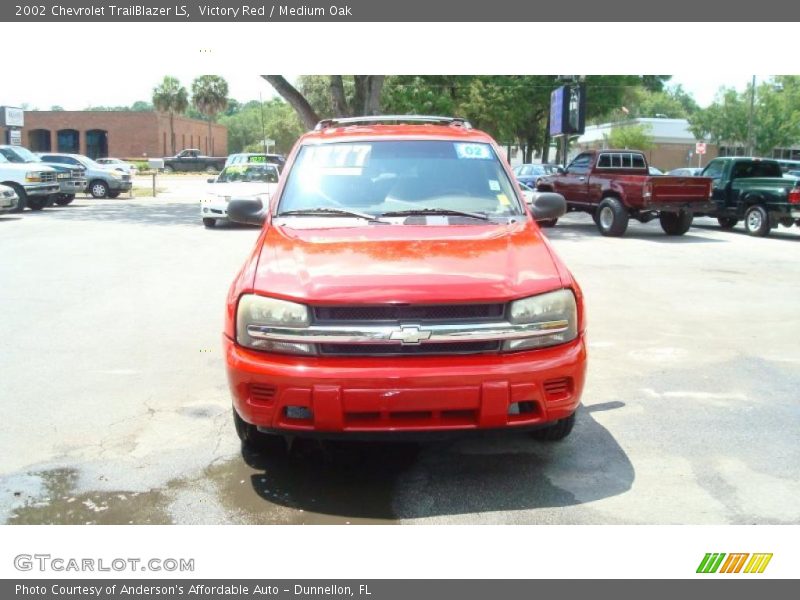 Victory Red / Medium Oak 2002 Chevrolet TrailBlazer LS