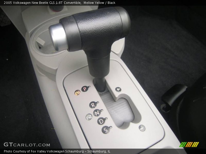 Mellow Yellow / Black 2005 Volkswagen New Beetle GLS 1.8T Convertible