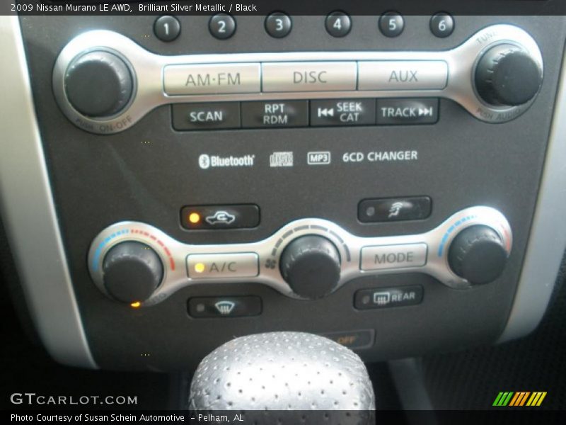 Brilliant Silver Metallic / Black 2009 Nissan Murano LE AWD