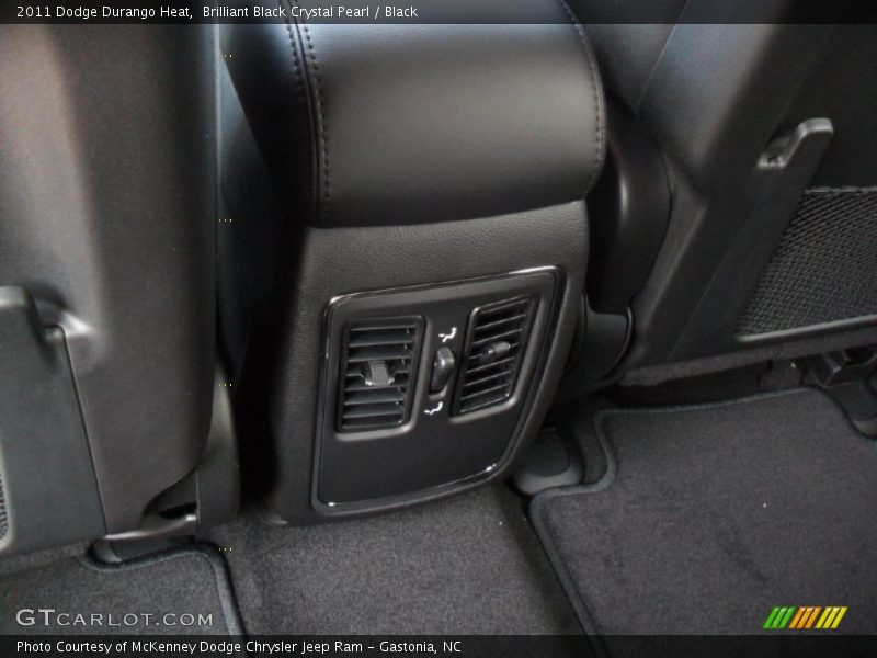 Brilliant Black Crystal Pearl / Black 2011 Dodge Durango Heat