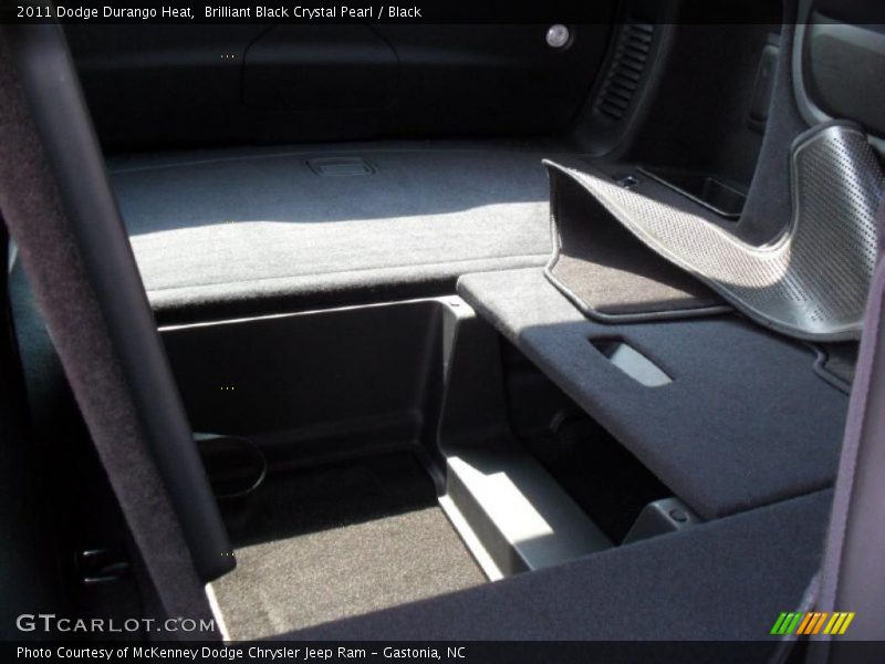 Brilliant Black Crystal Pearl / Black 2011 Dodge Durango Heat
