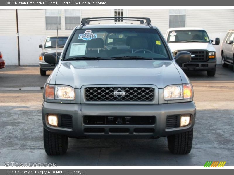 Sierra Silver Metallic / Slate 2000 Nissan Pathfinder SE 4x4