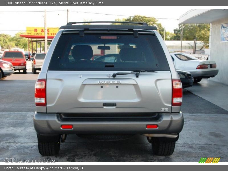 Sierra Silver Metallic / Slate 2000 Nissan Pathfinder SE 4x4