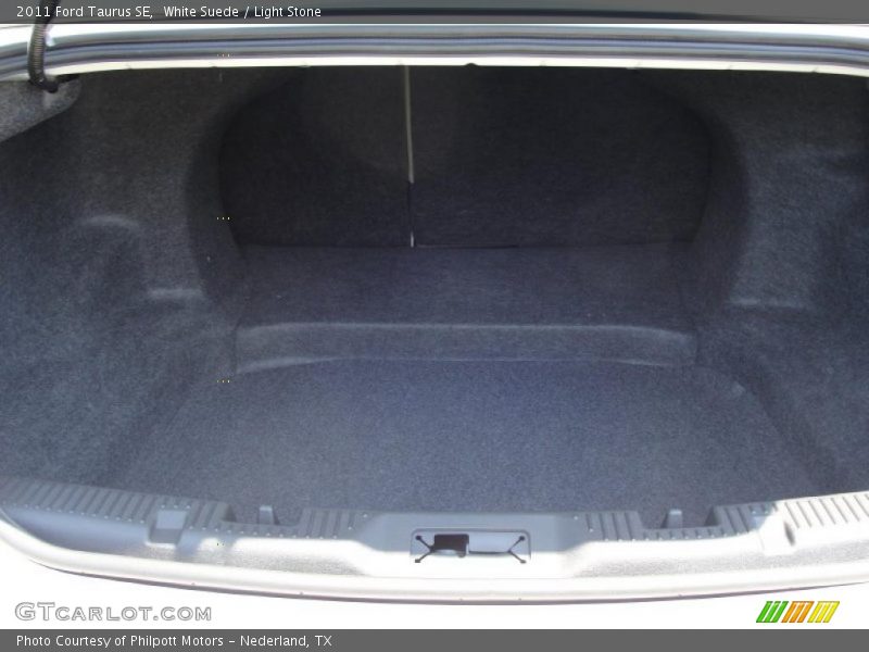 White Suede / Light Stone 2011 Ford Taurus SE