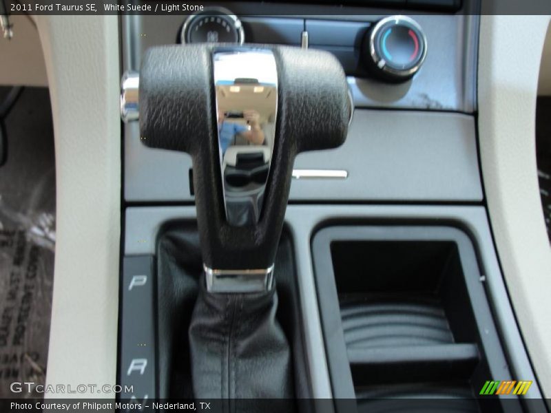  2011 Taurus SE 6 Speed Automatic Shifter