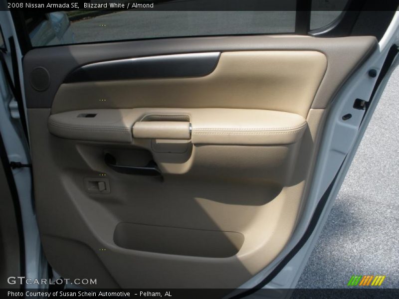 Blizzard White / Almond 2008 Nissan Armada SE