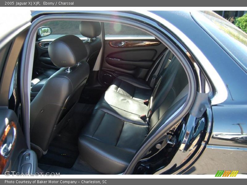 Ebony / Charcoal 2005 Jaguar XJ XJR