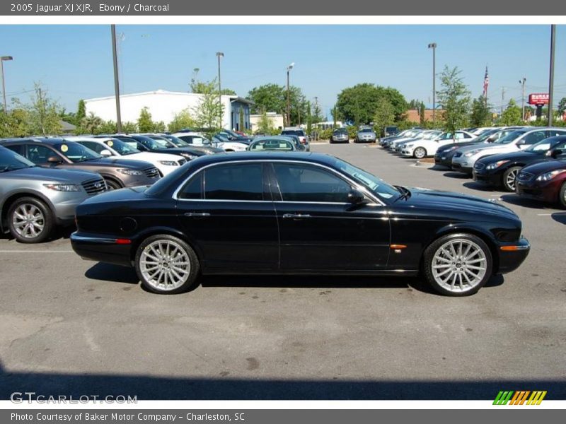  2005 XJ XJR Ebony