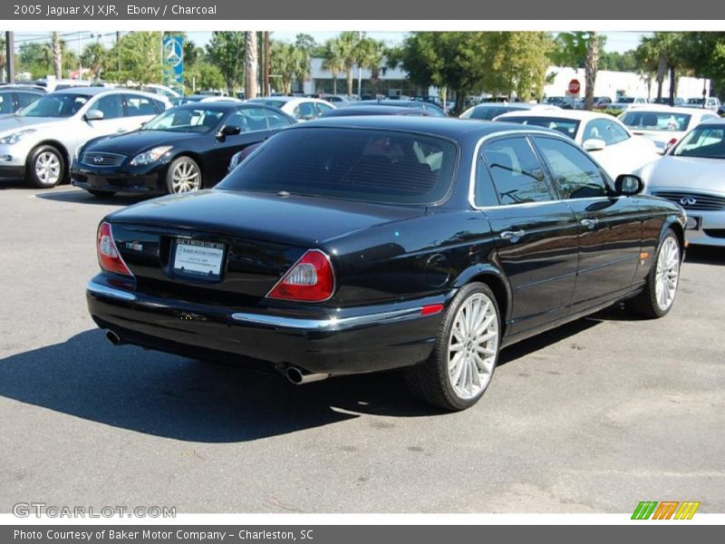 Ebony / Charcoal 2005 Jaguar XJ XJR