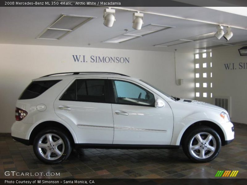 Arctic White / Macadamia 2008 Mercedes-Benz ML 350 4Matic