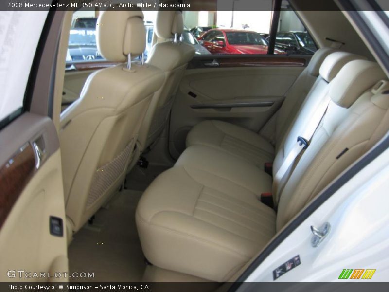 Arctic White / Macadamia 2008 Mercedes-Benz ML 350 4Matic