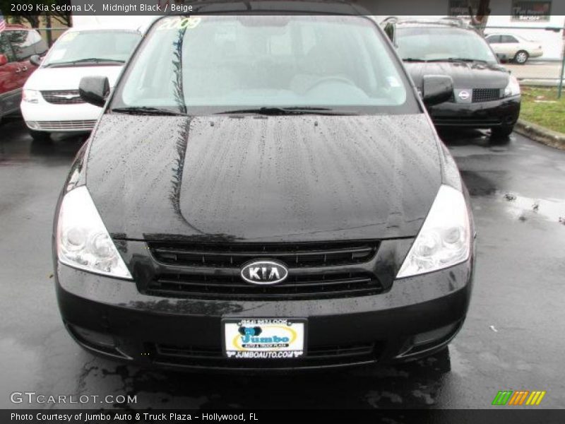 Midnight Black / Beige 2009 Kia Sedona LX