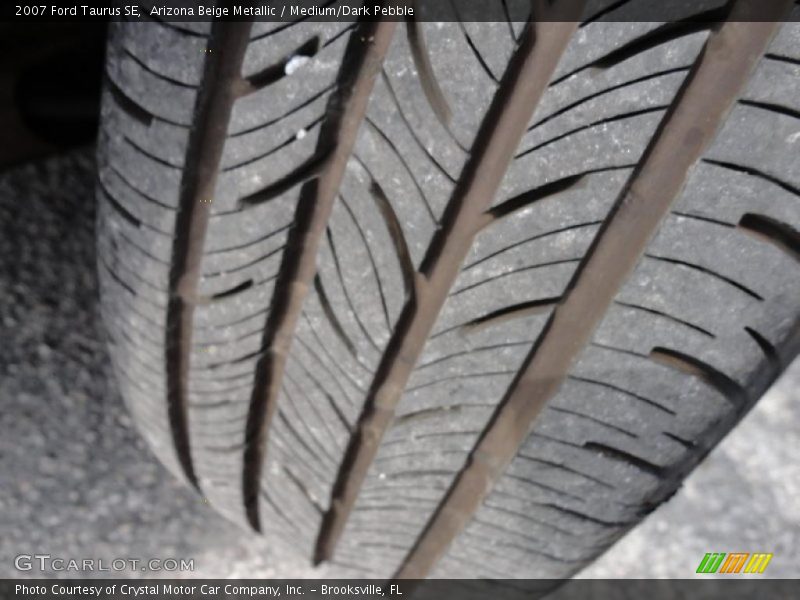 Arizona Beige Metallic / Medium/Dark Pebble 2007 Ford Taurus SE