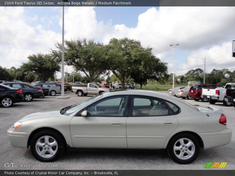 Arizona Beige Metallic / Medium Parchment 2004 Ford Taurus SES Sedan