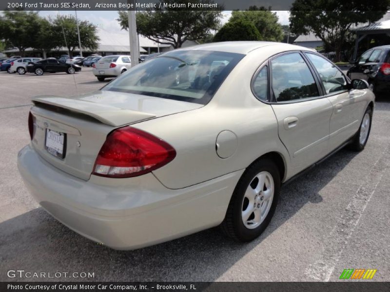Arizona Beige Metallic / Medium Parchment 2004 Ford Taurus SES Sedan