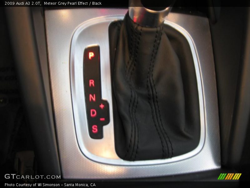 Meteor Grey Pearl Effect / Black 2009 Audi A3 2.0T