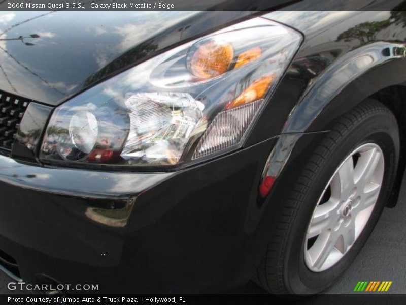 Galaxy Black Metallic / Beige 2006 Nissan Quest 3.5 SL