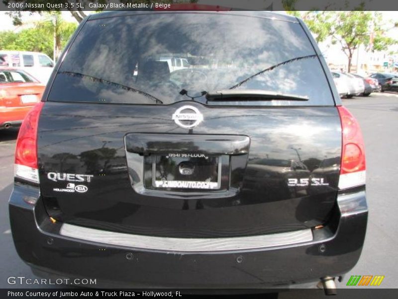 Galaxy Black Metallic / Beige 2006 Nissan Quest 3.5 SL
