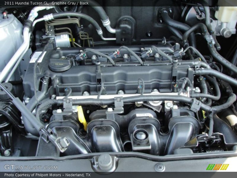  2011 Tucson GL Engine - 2.0 Liter DOHC 16-Valve CVVT 4 Cylinder