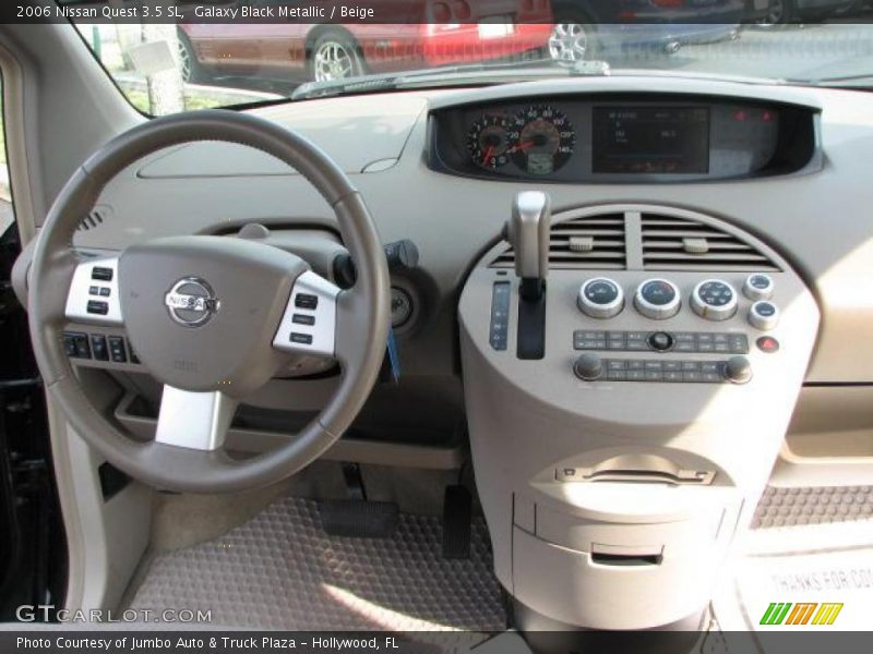 Galaxy Black Metallic / Beige 2006 Nissan Quest 3.5 SL
