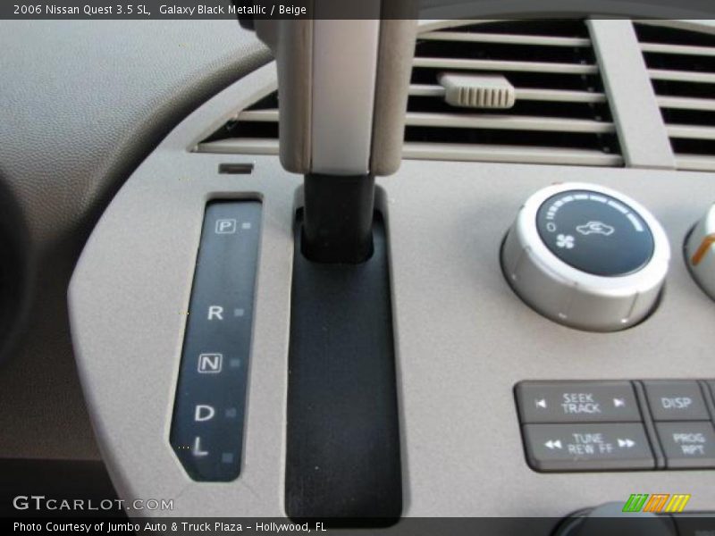 Galaxy Black Metallic / Beige 2006 Nissan Quest 3.5 SL