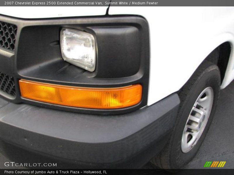 Summit White / Medium Pewter 2007 Chevrolet Express 2500 Extended Commercial Van