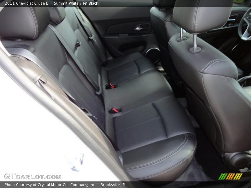 Summit White / Jet Black 2011 Chevrolet Cruze LT