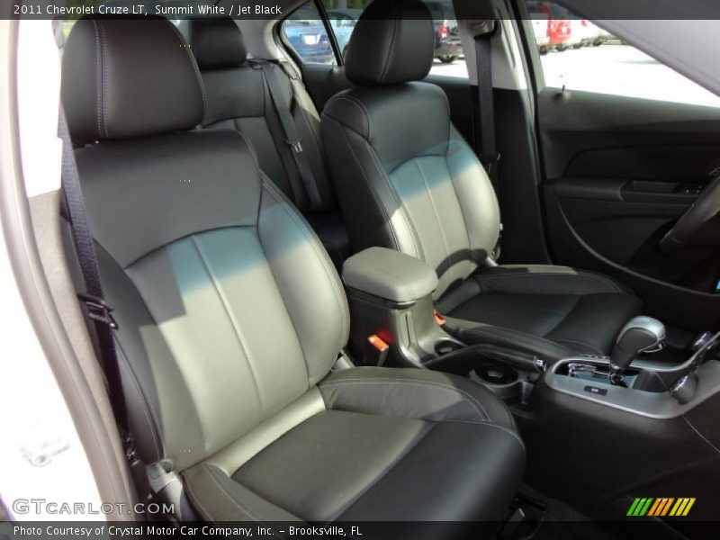 Summit White / Jet Black 2011 Chevrolet Cruze LT