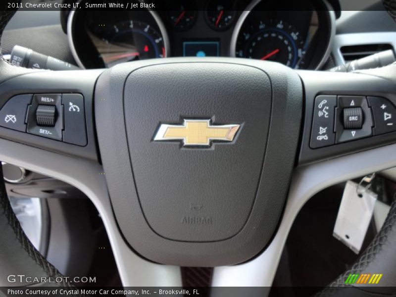 Summit White / Jet Black 2011 Chevrolet Cruze LT