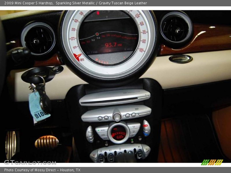 Sparkling Silver Metallic / Gravity Tuscan Beige Leather 2009 Mini Cooper S Hardtop