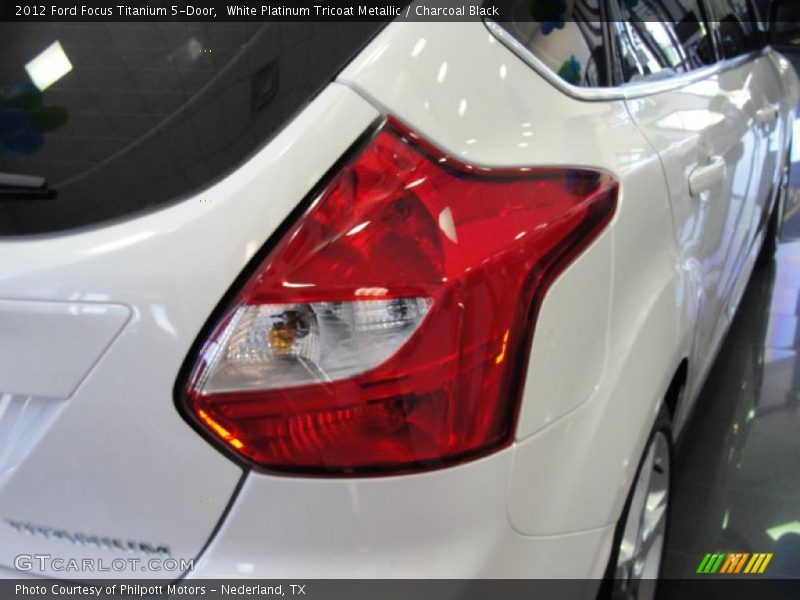 White Platinum Tricoat Metallic / Charcoal Black 2012 Ford Focus Titanium 5-Door