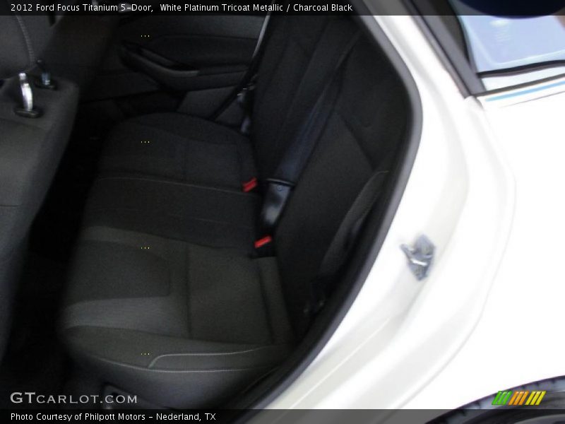 White Platinum Tricoat Metallic / Charcoal Black 2012 Ford Focus Titanium 5-Door